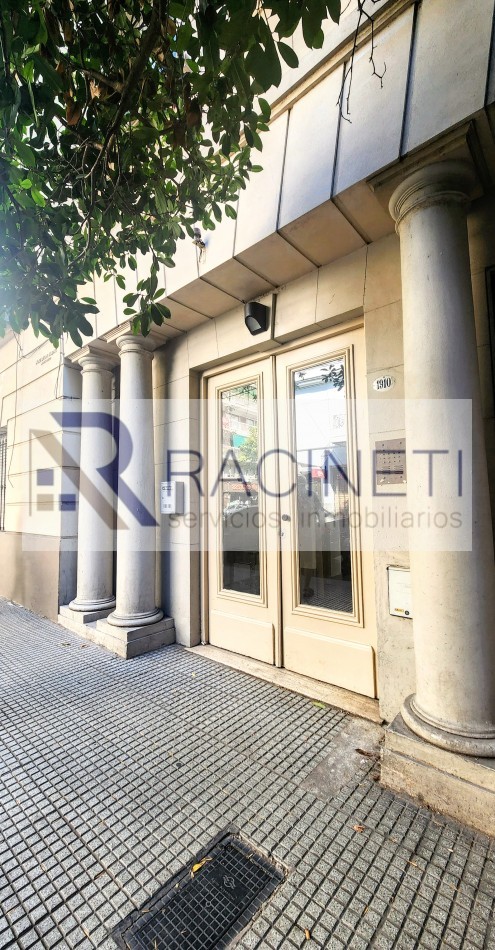 2 Ambientes Apto Profesional - Muy Luminoso